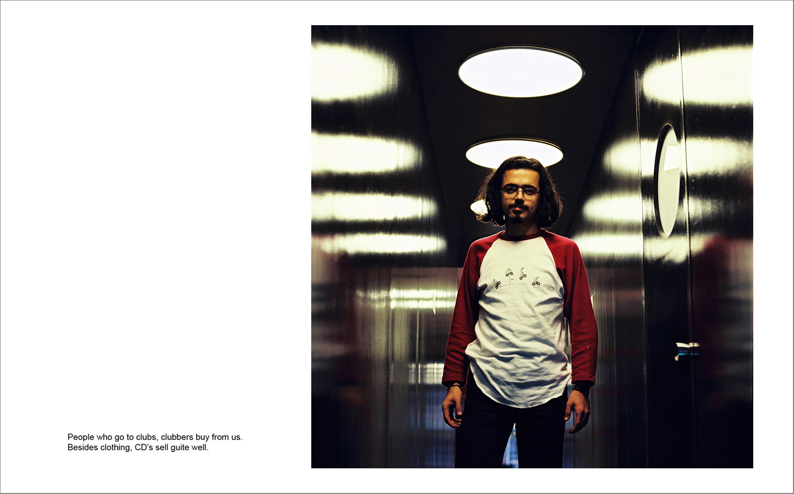 I pera 02 - Photographs with the interview subtitles in Pera (Beyoglu) in Istanbul 80 x 100 cm