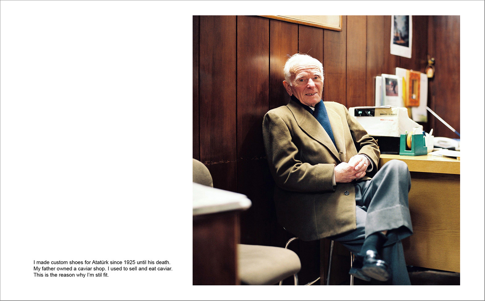 I pera 27 - Photographs with the interview subtitles in Pera (Beyoglu) in Istanbul 80 x 100 cm