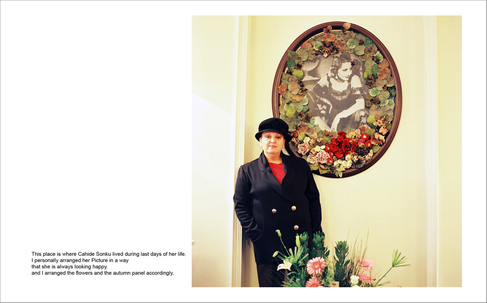 I pera 38 - Photographs with the interview subtitles in Pera (Beyoglu) in Istanbul 80 x 100 cm