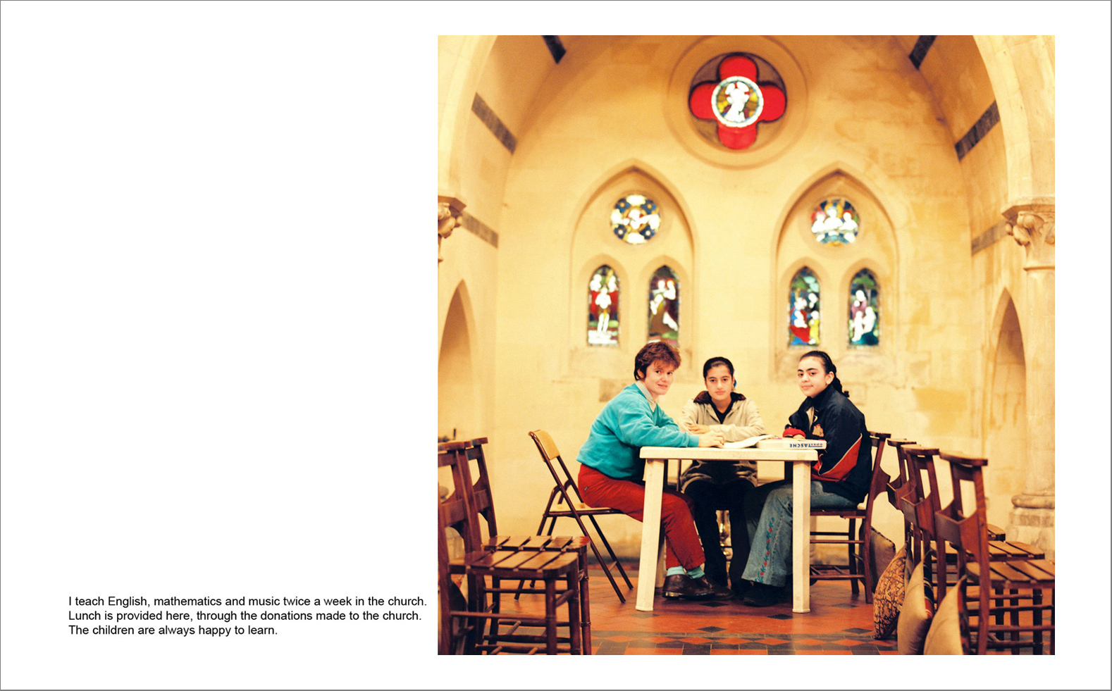 I pera 46 - Photographs with the interview subtitles in Pera (Beyoglu) in Istanbul 80 x 100 cm