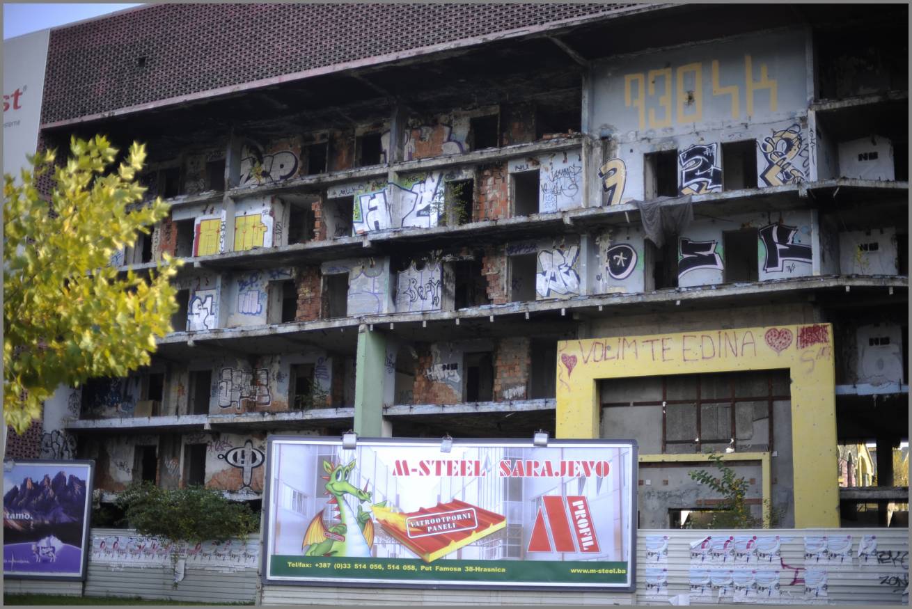 "Bosko and Amira's Story" - 45 x 60 cm Prints