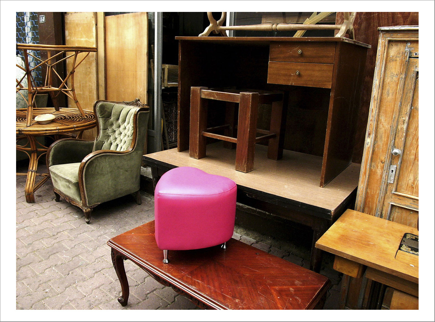 New photographs1 31 - 110 x 140 cm Pigment Prints - Edition of 5