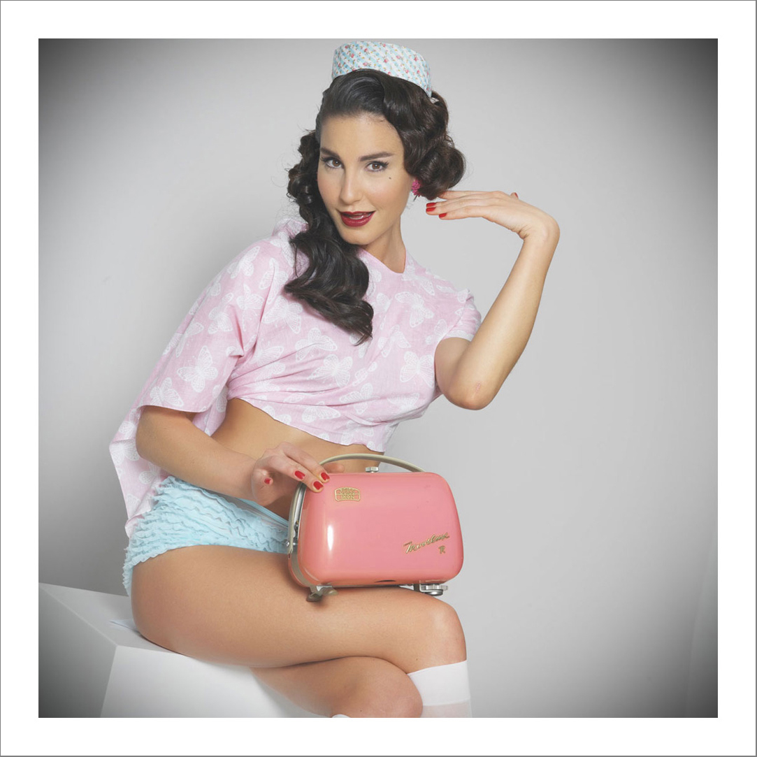 Pin up 069 - 90 x 90 cm C Type Prints - Edition of 5