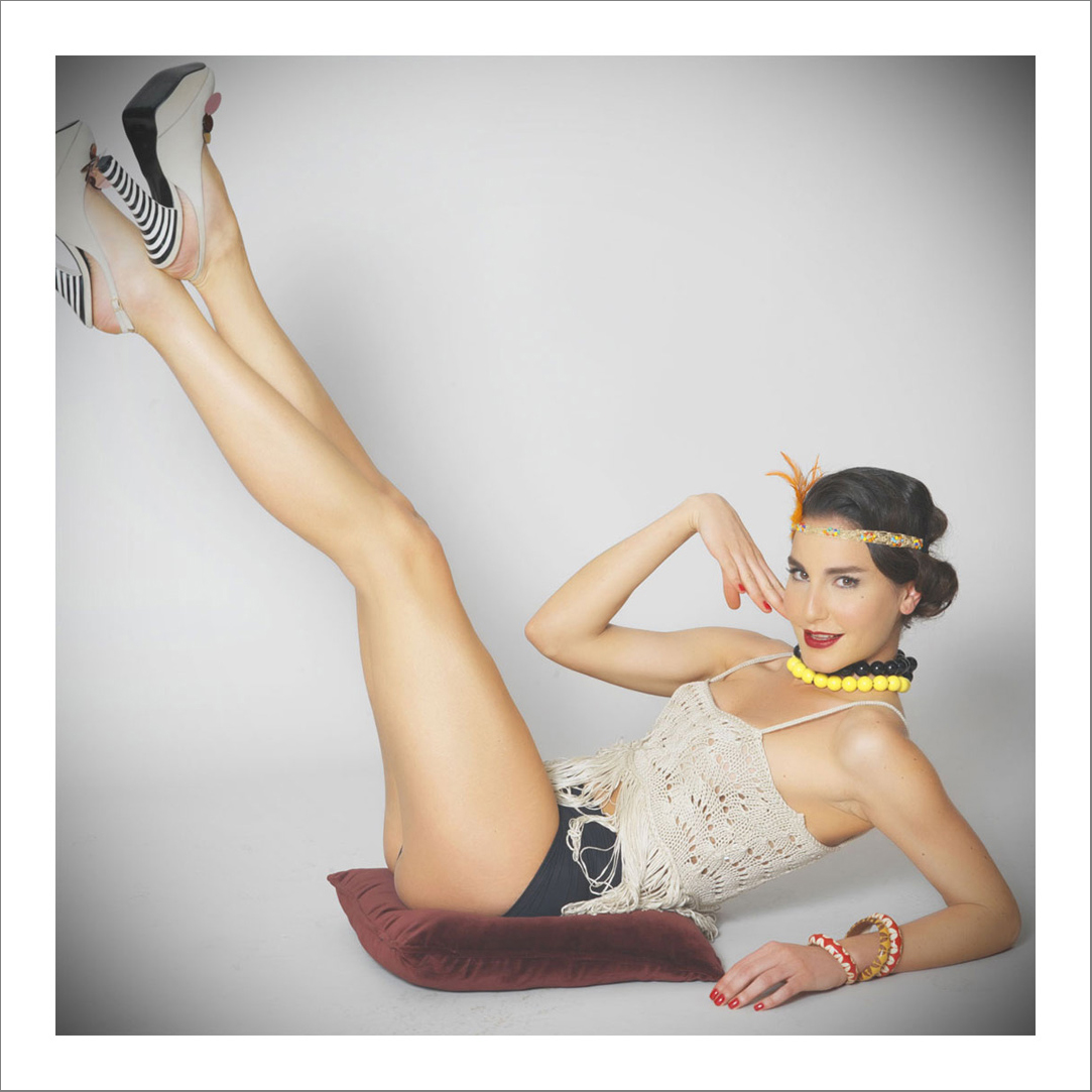 Pin up 105 - 90 x 90 cm C Type Prints - Edition of 5