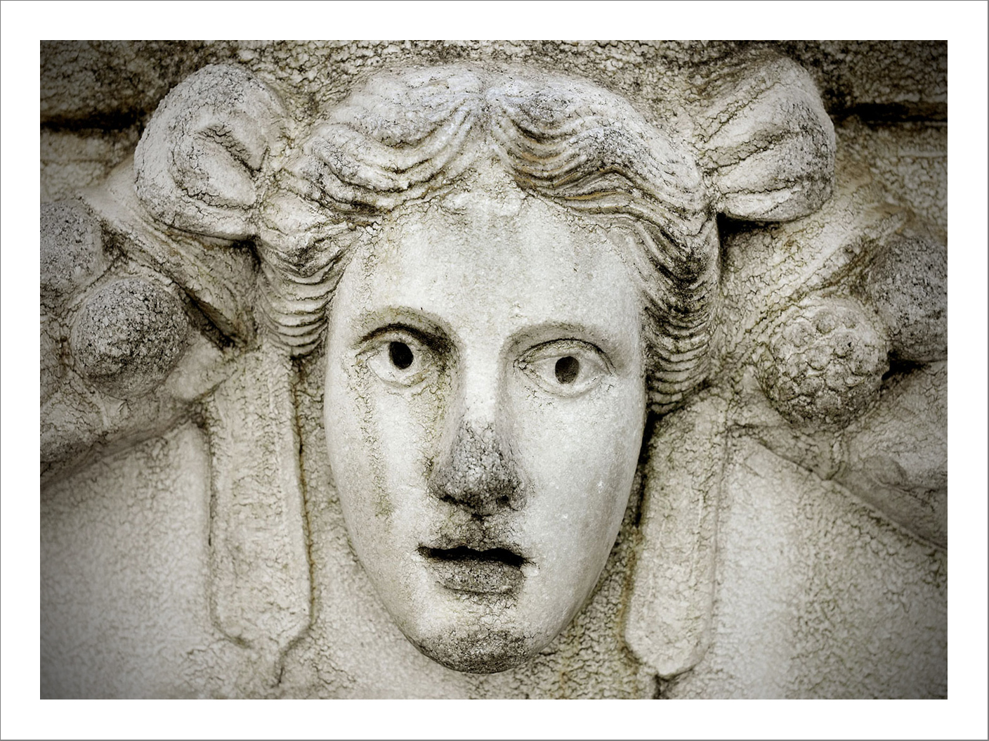 The first sculpture school 02 - 110 x 150 cm C Type Prints on Diasec mount - Edition of 5