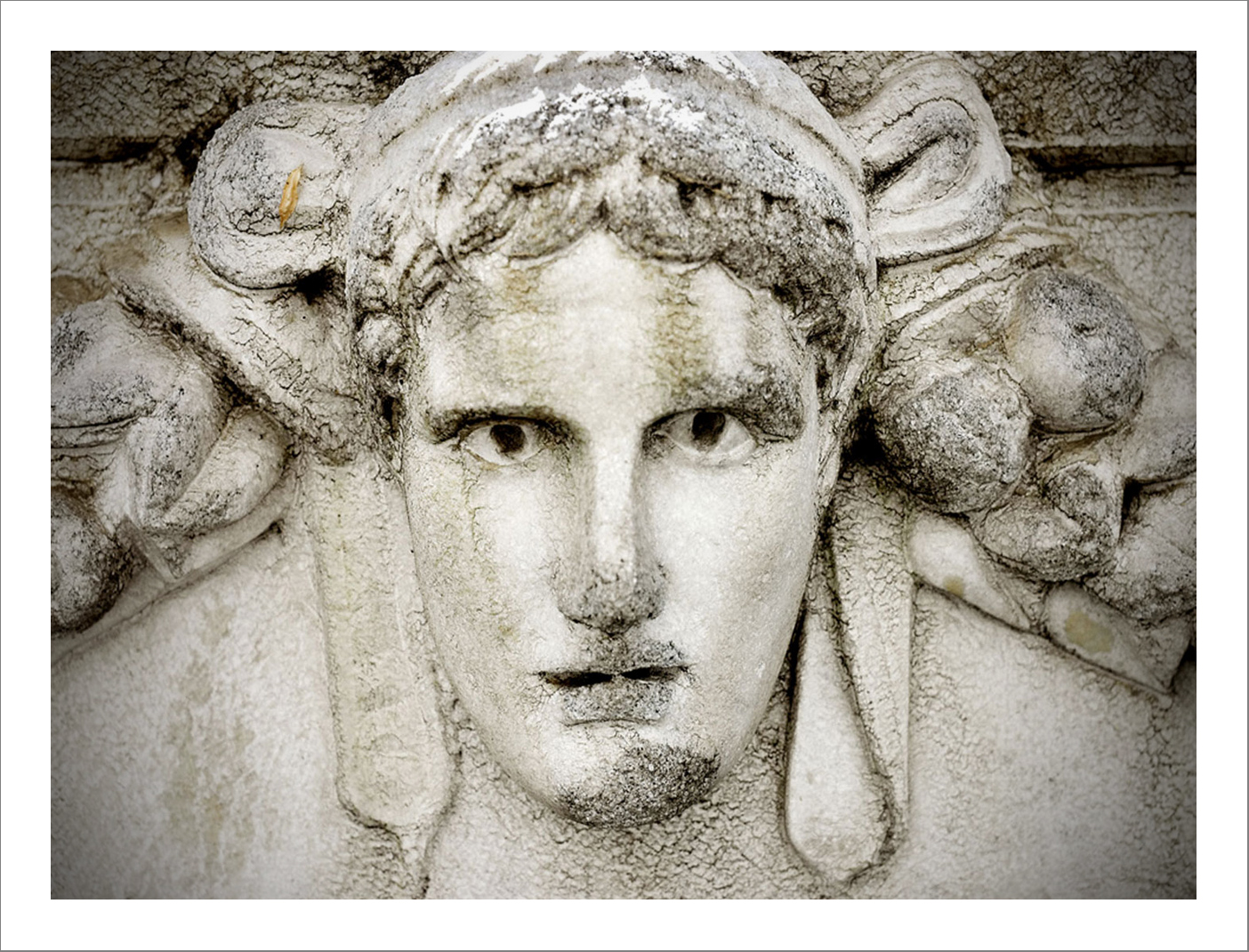 The first sculpture school 03 - 110 x 150 cm C Type Prints on Diasec mount - Edition of 5