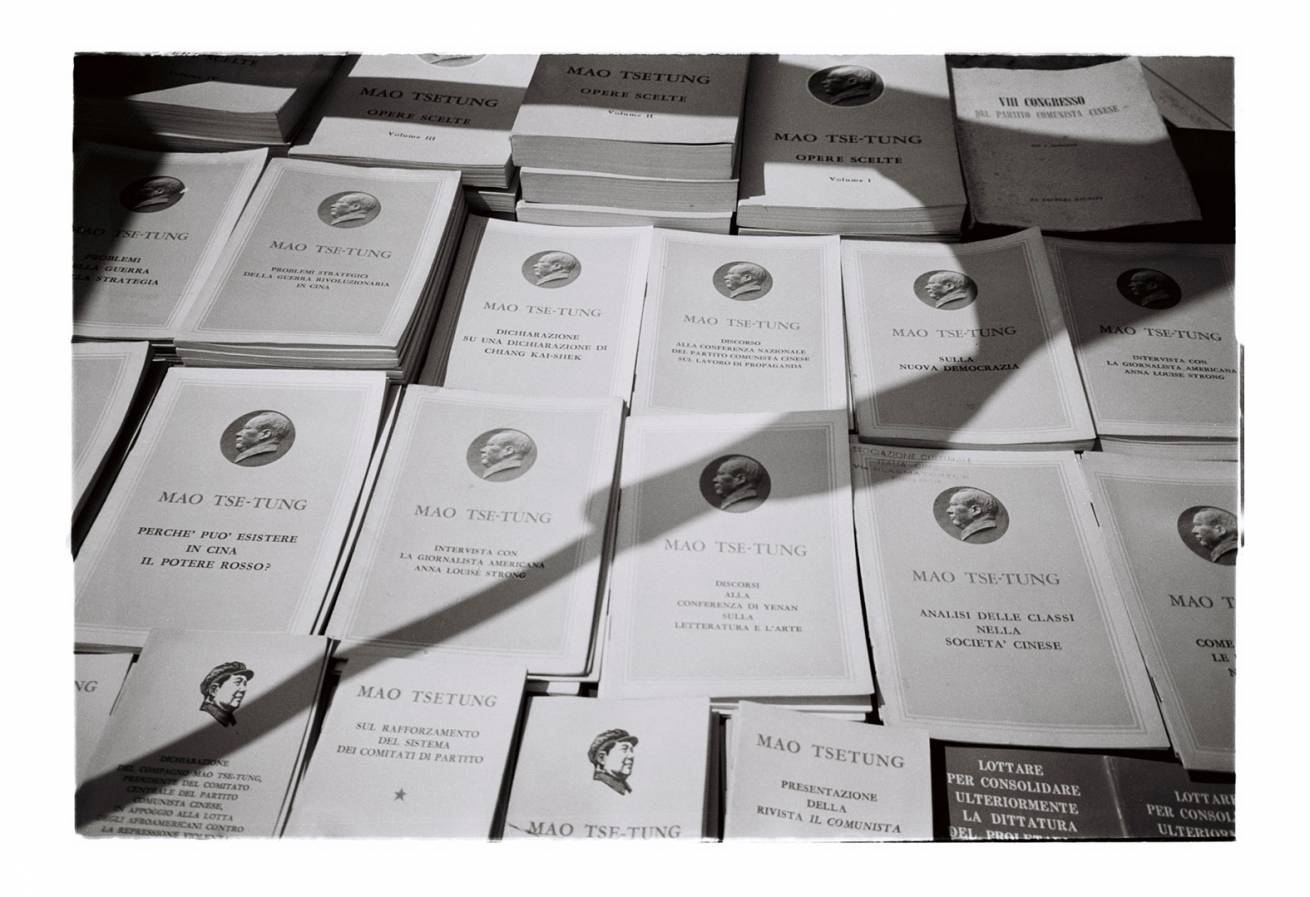 50 x 75 cm Pigment Ink Prints Portfolio - Edition of 5