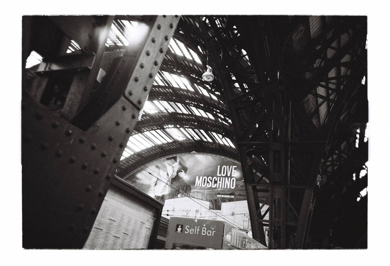 50 x 75 cm Pigment Ink Prints Portfolio - Edition of 5