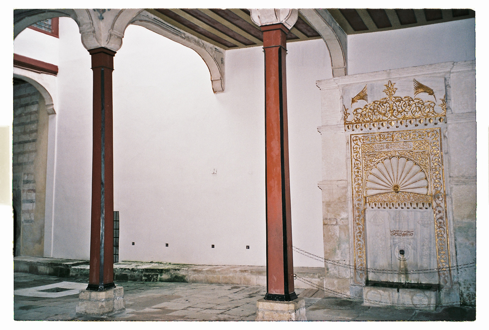 75 cm x 115 cm - Pigment Ink Prints Portfolio - Edition of 5