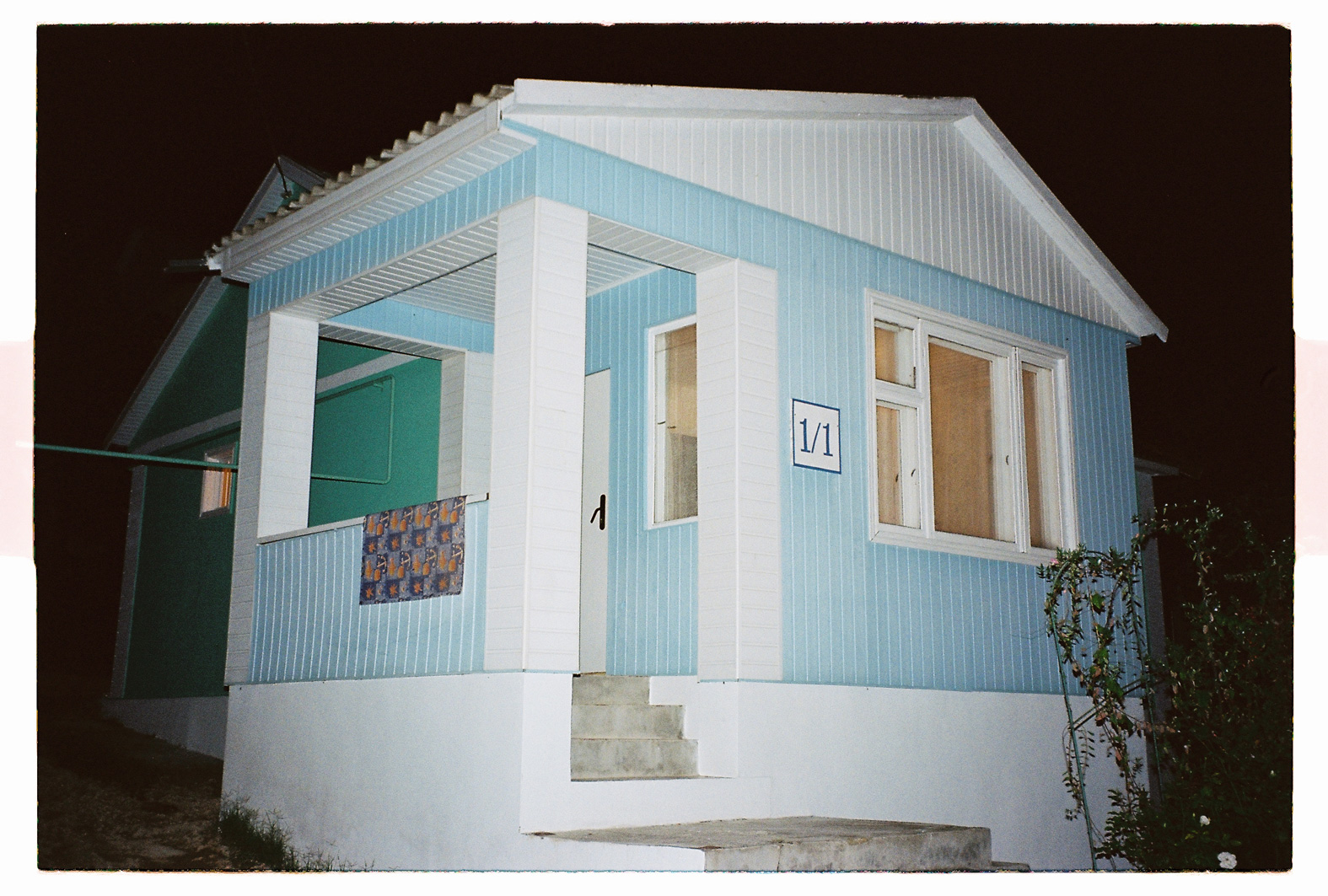 75 cm x 115 cm - Pigment Ink Prints Portfolio - Edition of 5